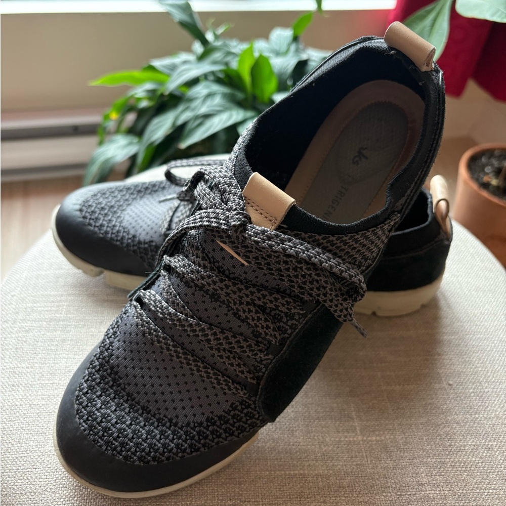 Clarks comfortable sneakers
